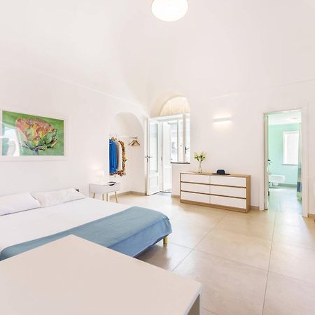 פרוסידה Gioia 13 Rooms & Apartments מראה חיצוני תמונה