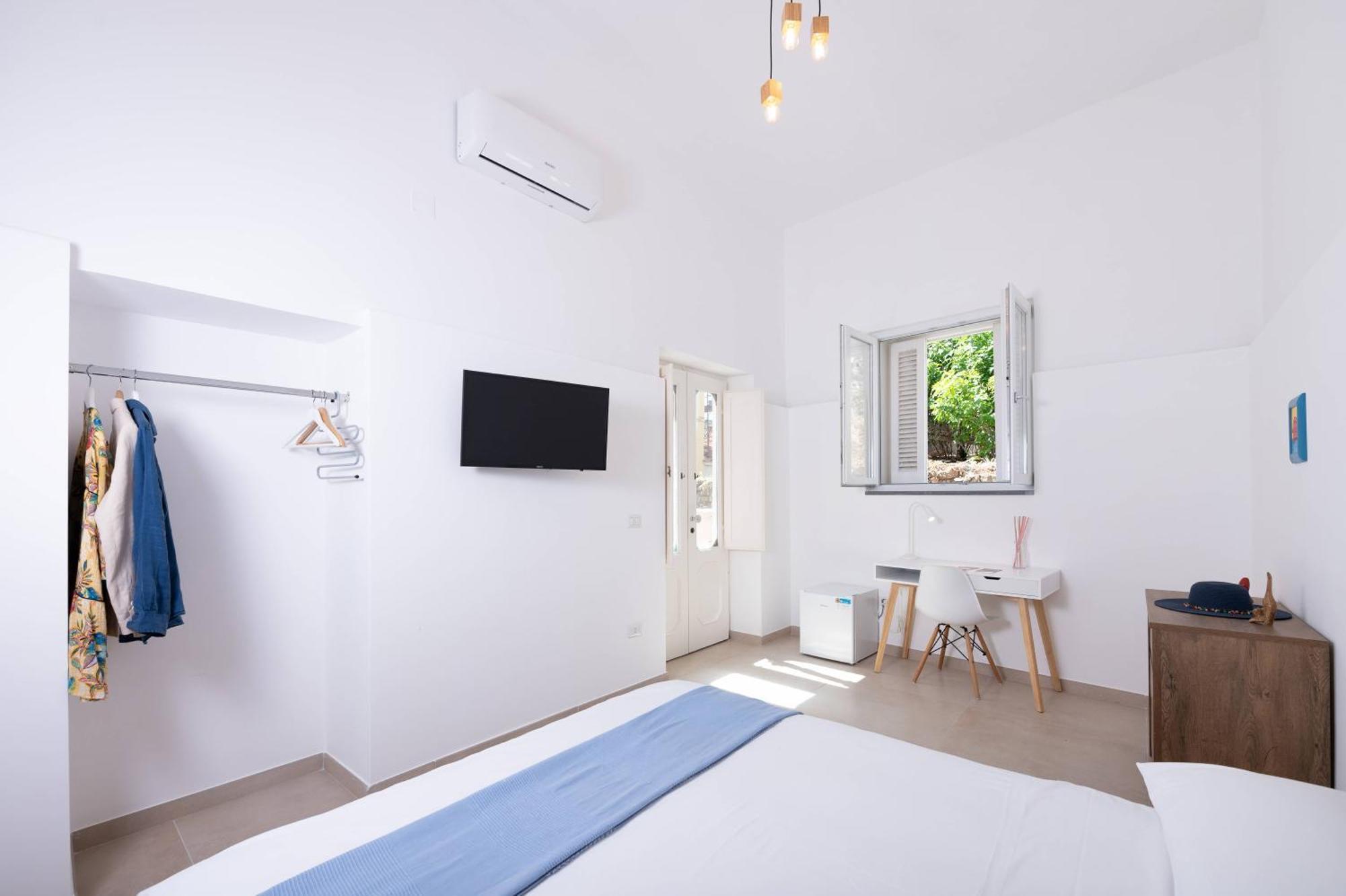 פרוסידה Gioia 13 Rooms & Apartments מראה חיצוני תמונה