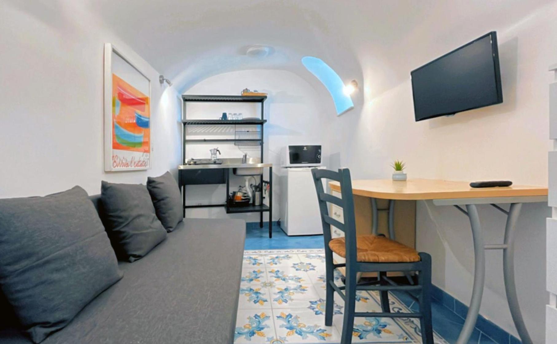 פרוסידה Gioia 13 Rooms & Apartments מראה חיצוני תמונה