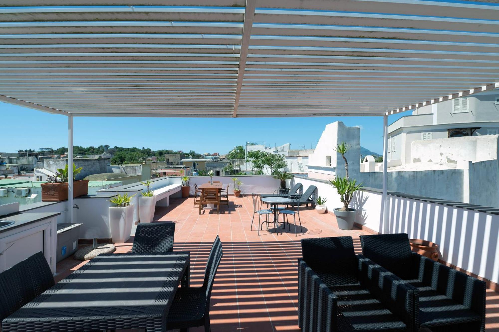 פרוסידה Gioia 13 Rooms & Apartments מראה חיצוני תמונה