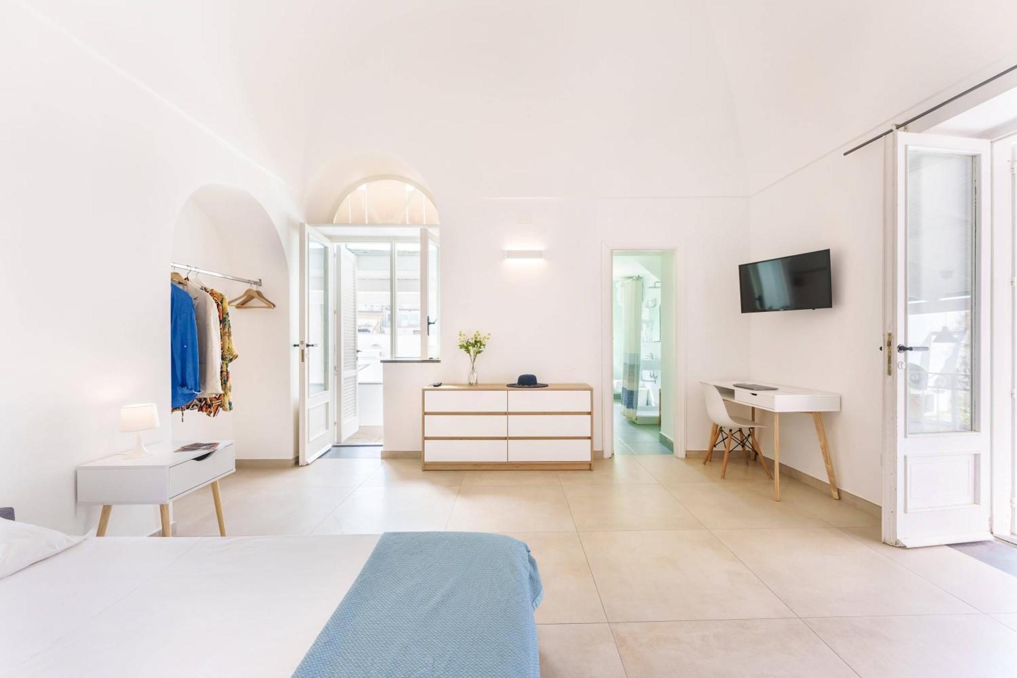 פרוסידה Gioia 13 Rooms & Apartments מראה חיצוני תמונה